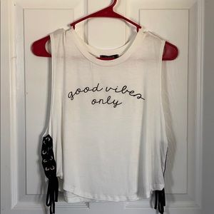 White “Good Vibes Only” shirt